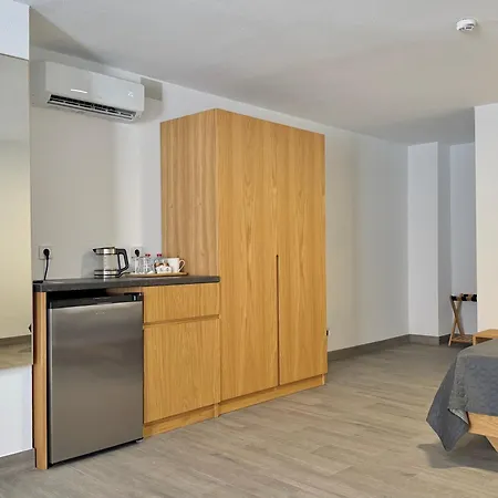 Hotel Sagra *